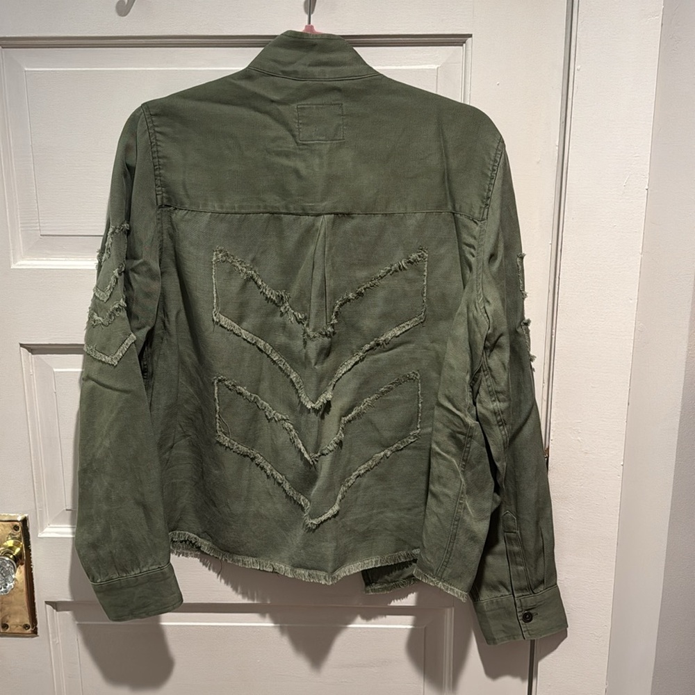 Green Button Up Top - image 2